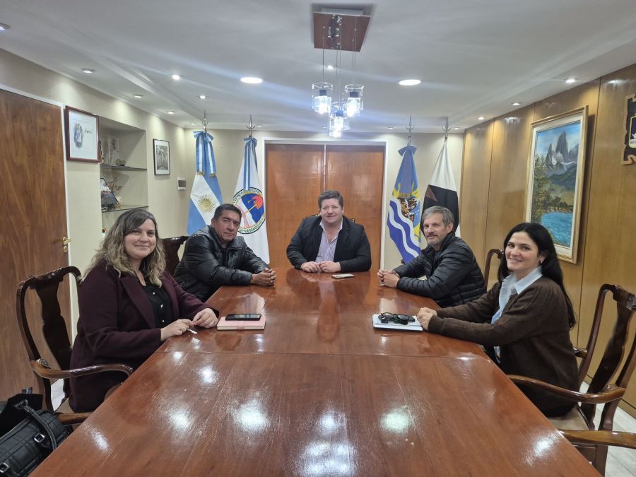 AOMA GOBIERNO