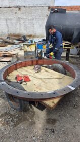 Fabricacion de Brida paso de Hombre para Newmont Cerro Negro