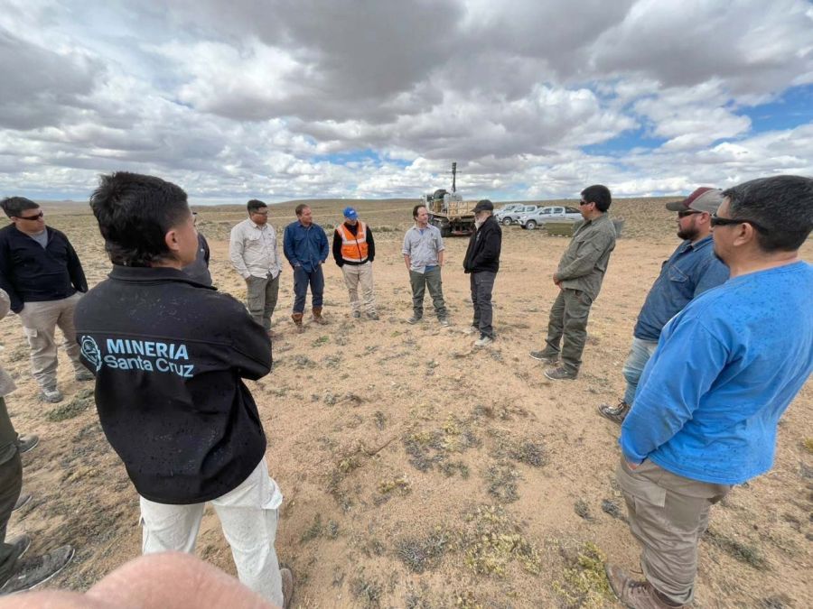 Inicia perforacion proyecto EL Aguila