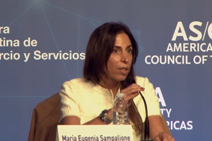 Maria Eugenia Sampalione coas