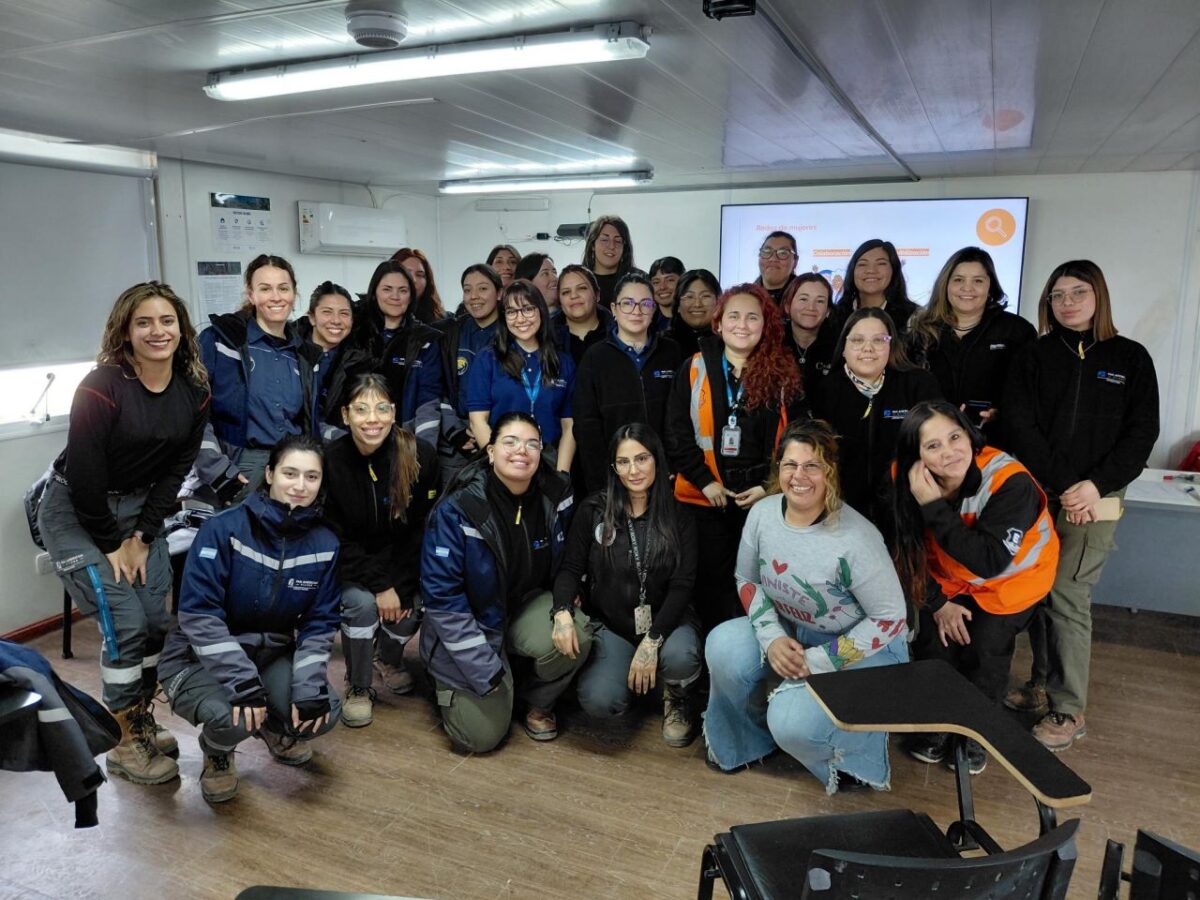 Mujeres Cerro Moro